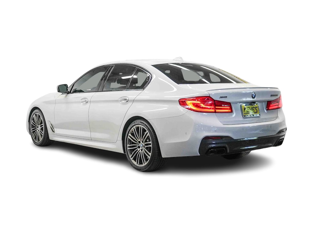 Thumbnail: 2018 BMW 5 Series - 3