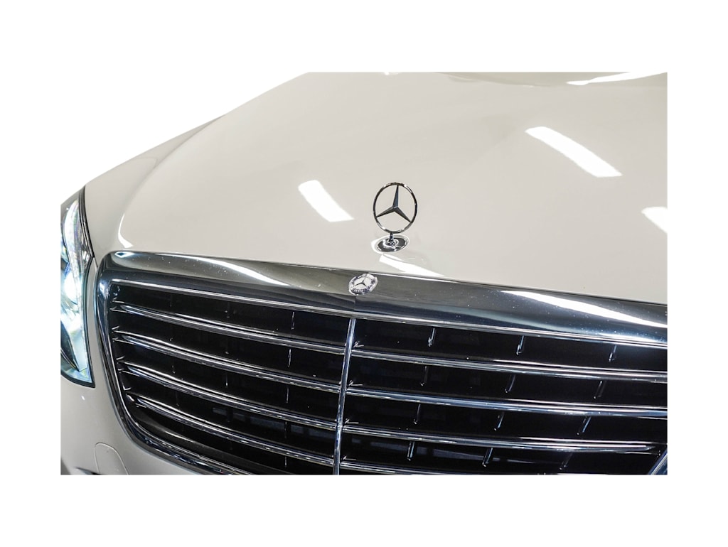 Thumbnail: 2017 Mercedes-Benz S-Class - 17