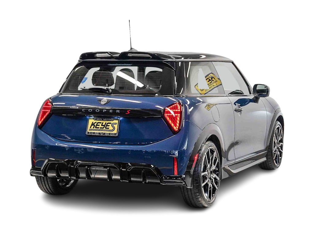 Thumbnail: 2026 MINI Cooper - 15