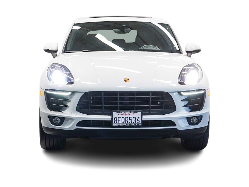 Thumbnail: 2018 Porsche Macan - 21