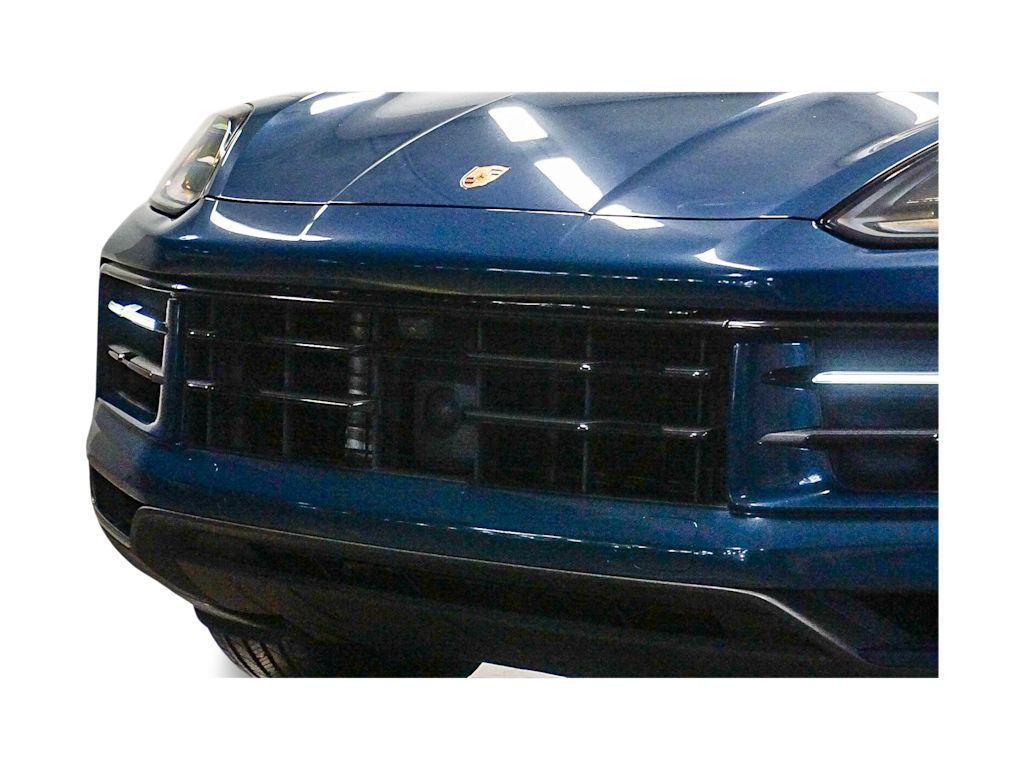 Thumbnail: 2024 Porsche Cayenne - 21