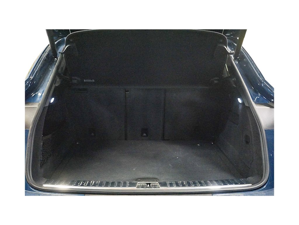 Thumbnail: 2024 Porsche Cayenne - 16