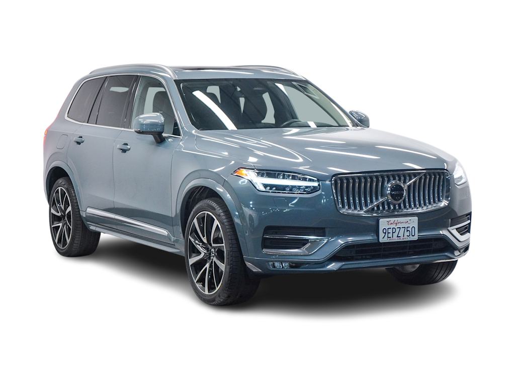 2023 Volvo XC90 B6 Plus 17