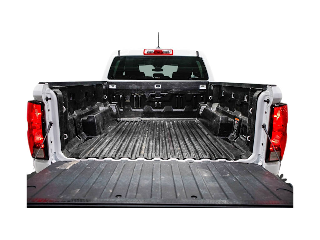 Thumbnail: 2024 Chevrolet Colorado - 15