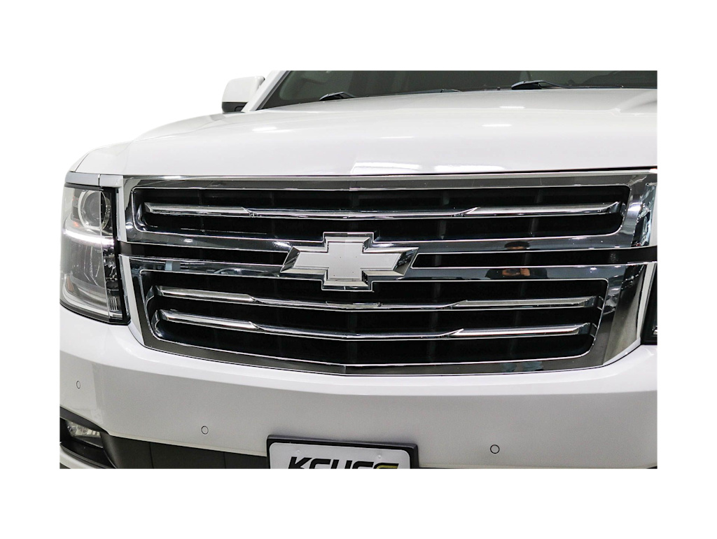 Thumbnail: 2017 Chevrolet Tahoe - 21