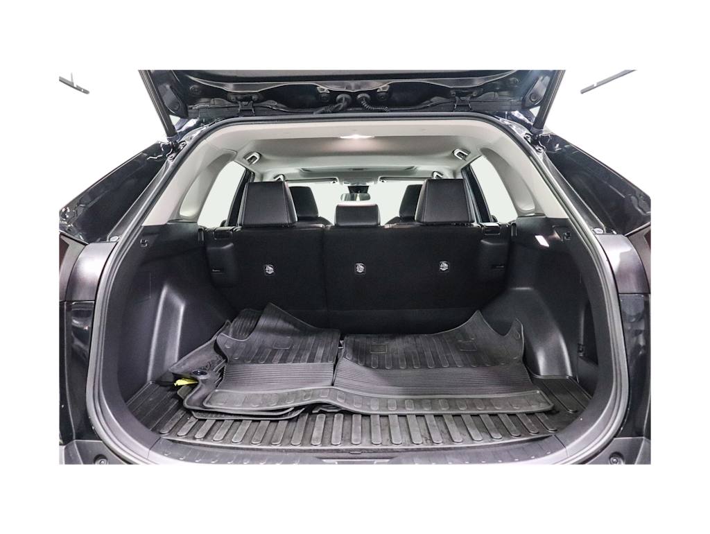 Thumbnail: 2022 Toyota RAV4 - 14