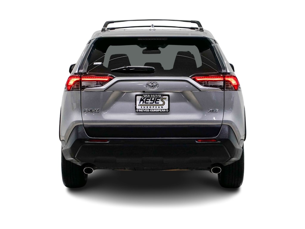 Thumbnail: 2019 Toyota RAV4 - 4
