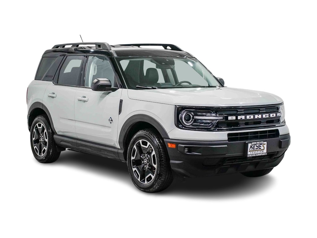 Thumbnail: 2022 Ford Bronco Sport - 18