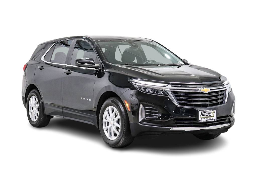 Thumbnail: 2023 Chevrolet Equinox - 18