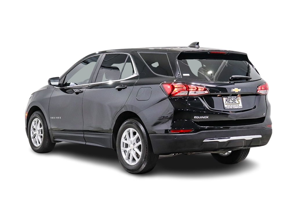 Thumbnail: 2023 Chevrolet Equinox - 3