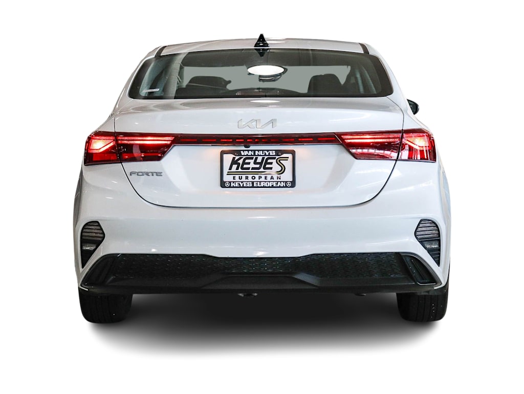 Thumbnail: 2023 Kia Forte - 4