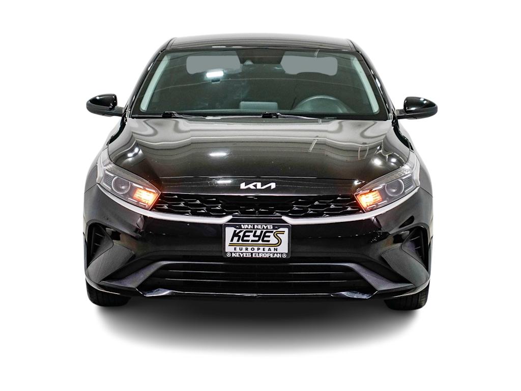 Thumbnail: 2023 Kia Forte - 19