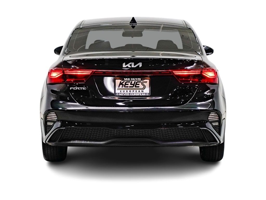 Thumbnail: 2023 Kia Forte - 4