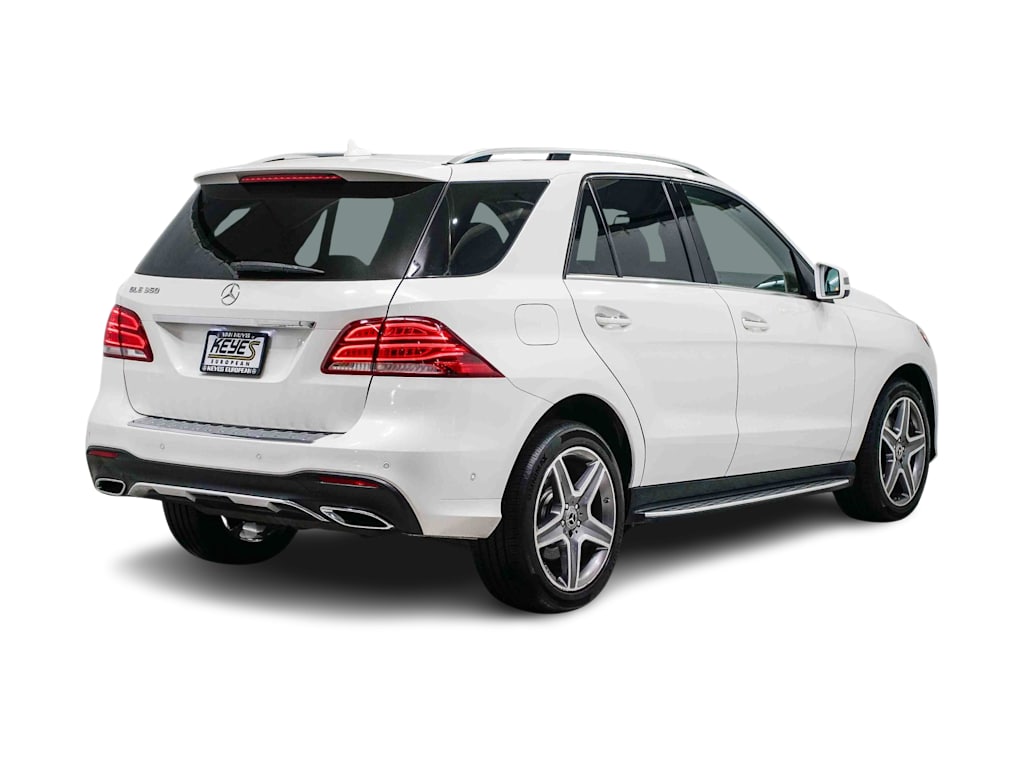 Thumbnail: 2017 Mercedes-Benz GLE - 17