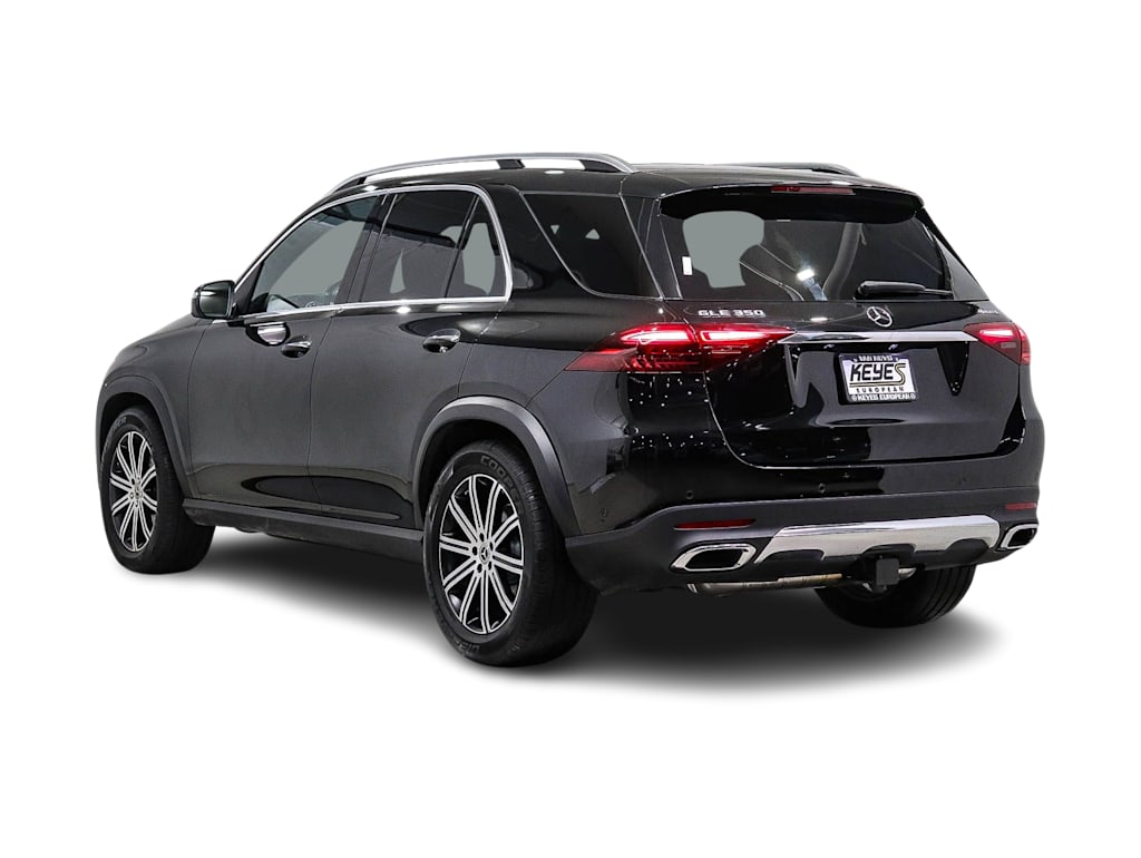 Thumbnail: 2026 Mercedes-Benz GLE - 3