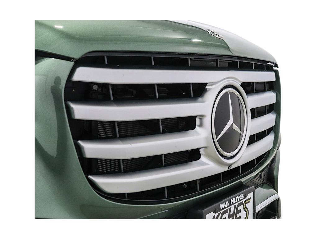 Thumbnail: 2026 Mercedes-Benz GLS - 24
