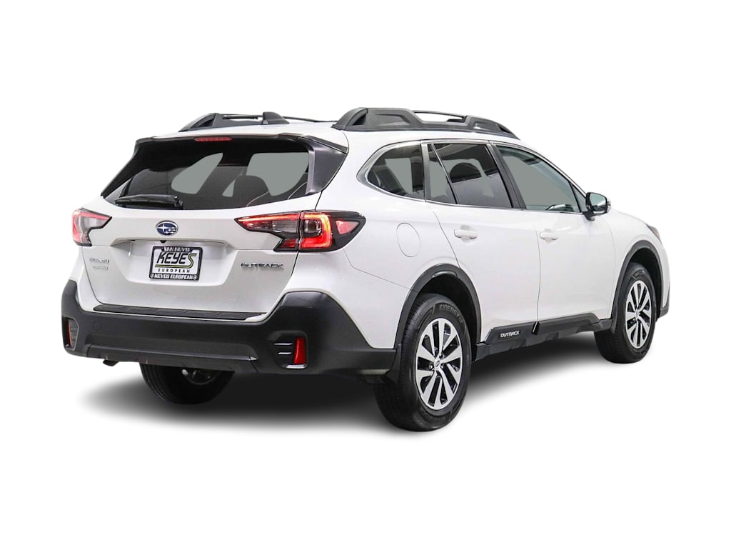 Thumbnail: 2022 Subaru Outback - 16