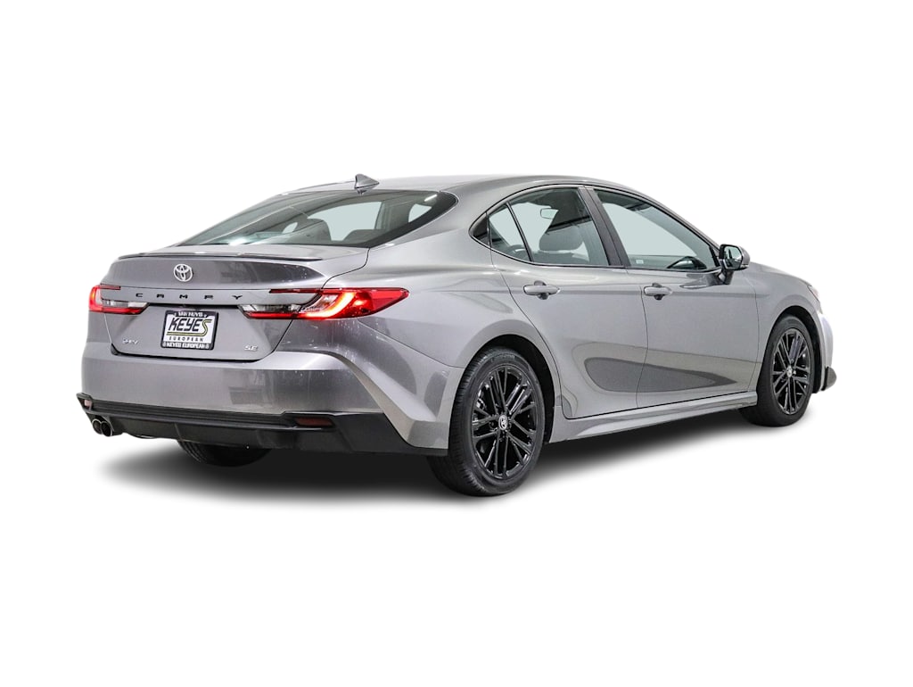 Thumbnail: 2025 Toyota Camry - 17