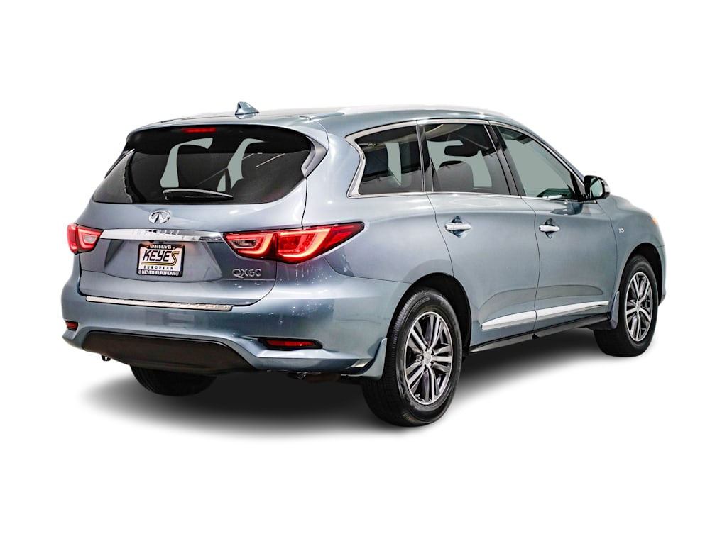 Thumbnail: 2017 INFINITI QX60 - 17