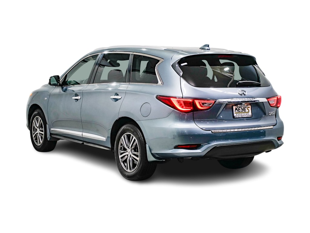 Thumbnail: 2017 INFINITI QX60 - 3