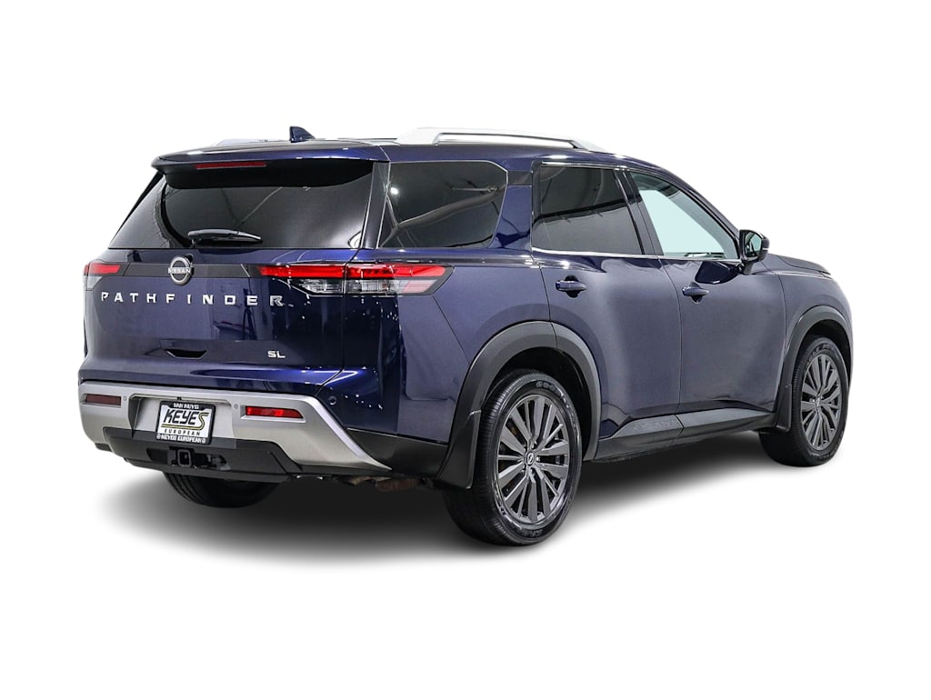 Thumbnail: 2022 Nissan Pathfinder - 16