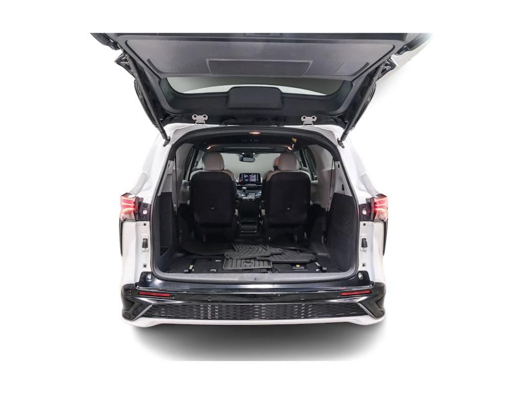 Thumbnail: 2024 Toyota Sienna - 15