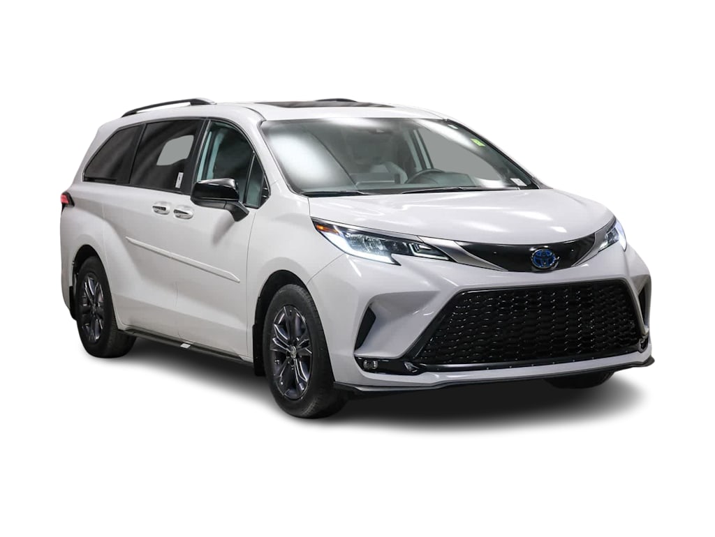 Thumbnail: 2024 Toyota Sienna - 17