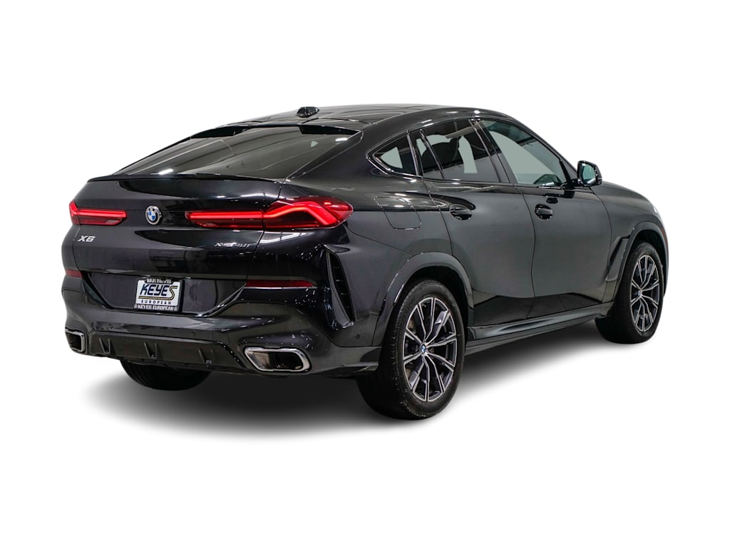 Thumbnail: 2024 BMW X6 - 17