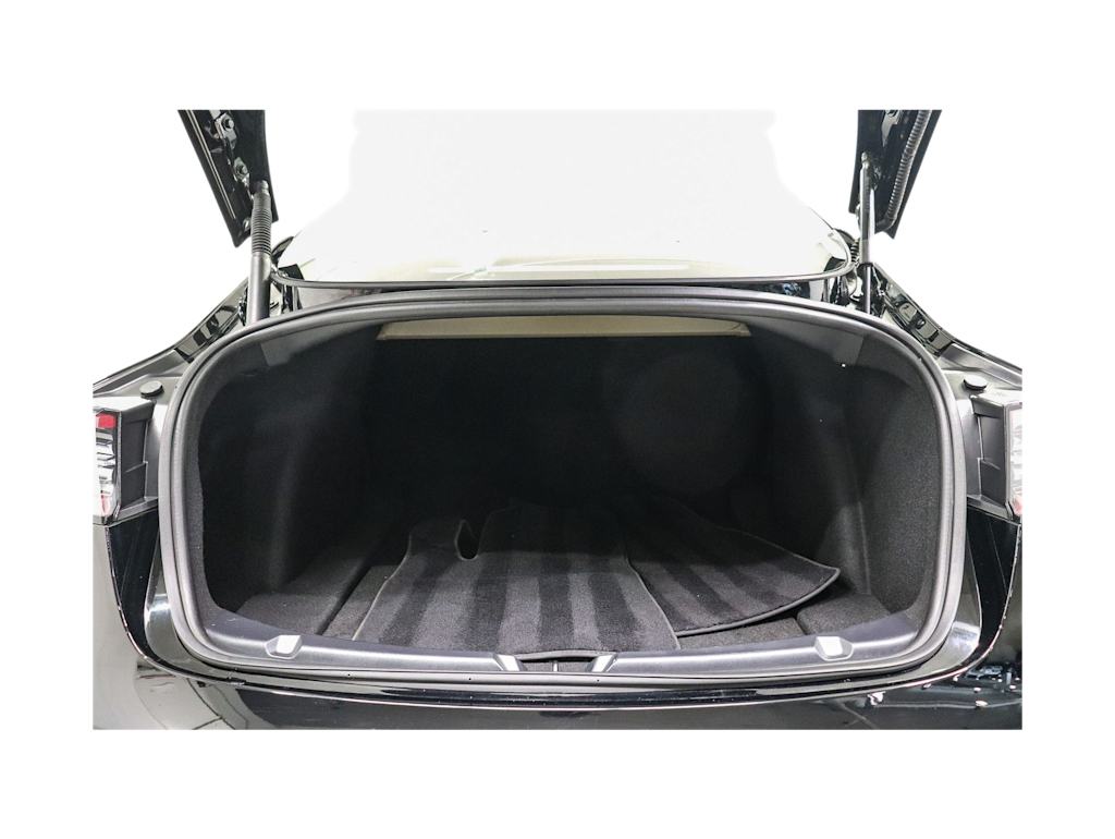 Thumbnail: 2022 Tesla Model 3 - 14