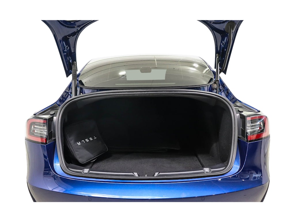 Thumbnail: 2021 Tesla Model 3 - 15