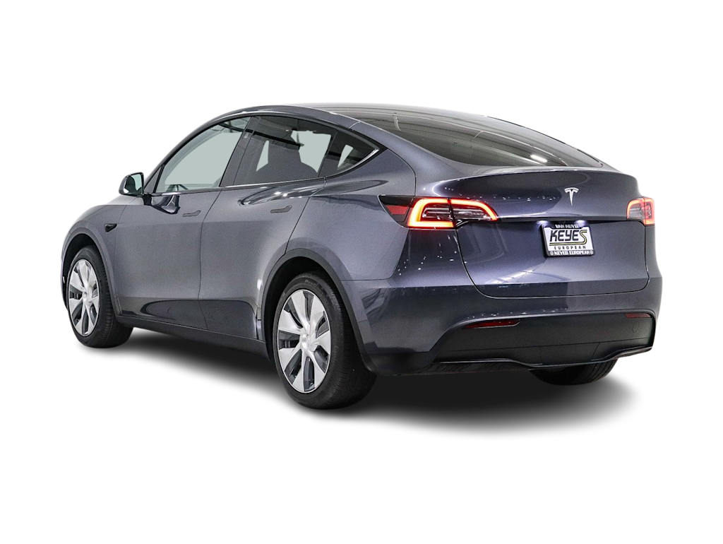 Thumbnail: 2023 Tesla Model Y - 3