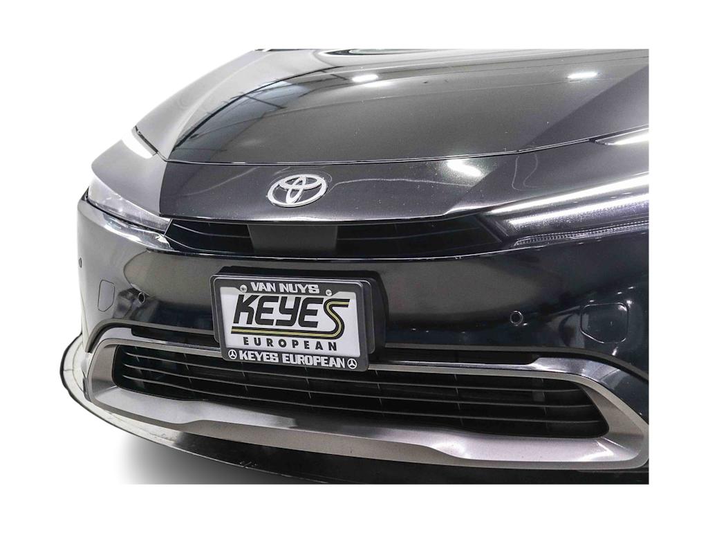 Thumbnail: 2024 Toyota Prius - 21