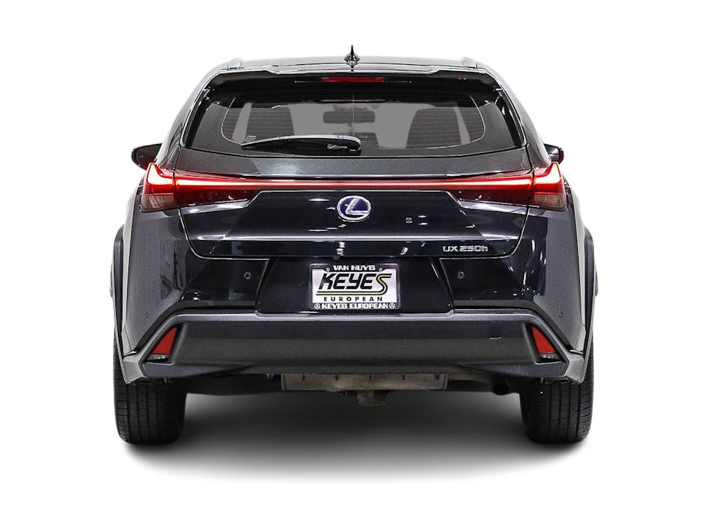 Thumbnail: 2021 Lexus UX - 4