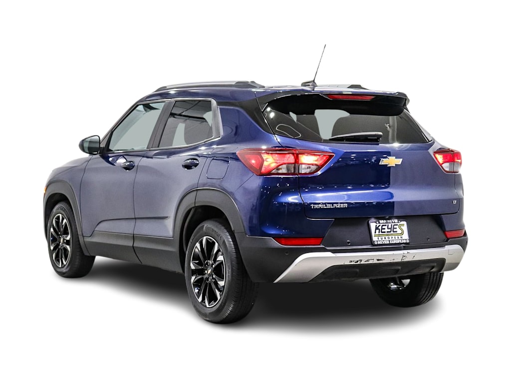 Thumbnail: 2022 Chevrolet TrailBlazer - 3