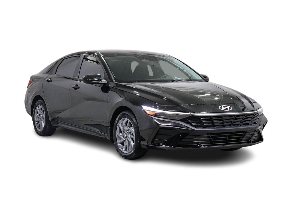 Thumbnail: 2025 Hyundai Elantra - 17