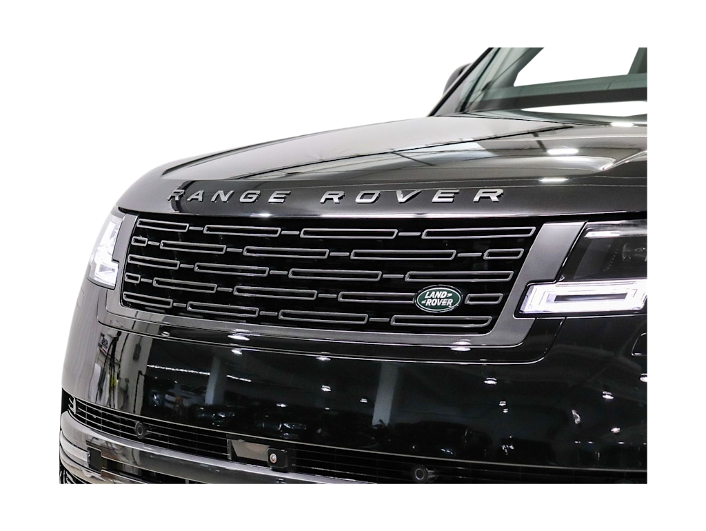 Thumbnail: 2025 Land Rover Range Rover - 20