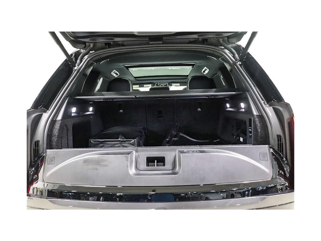 Thumbnail: 2025 Land Rover Range Rover - 14