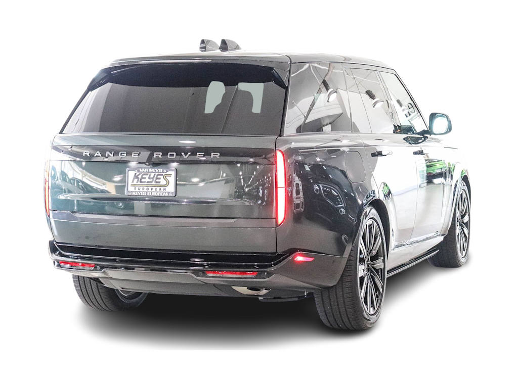 Thumbnail: 2025 Land Rover Range Rover - 18
