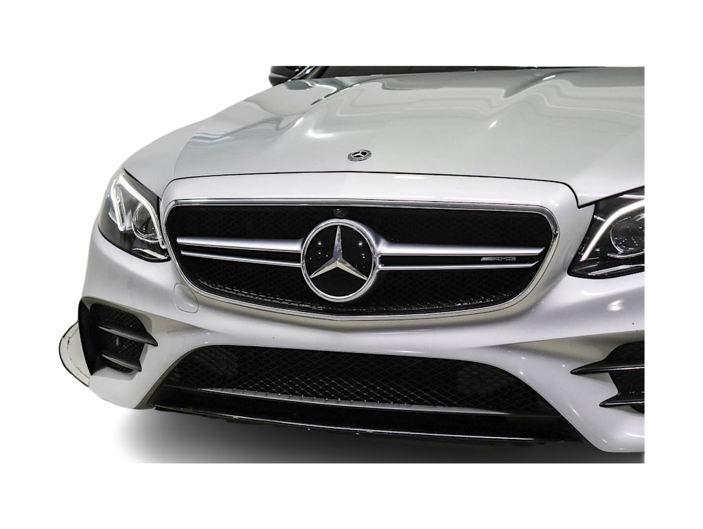 Thumbnail: 2020 Mercedes-Benz E-Class - 20