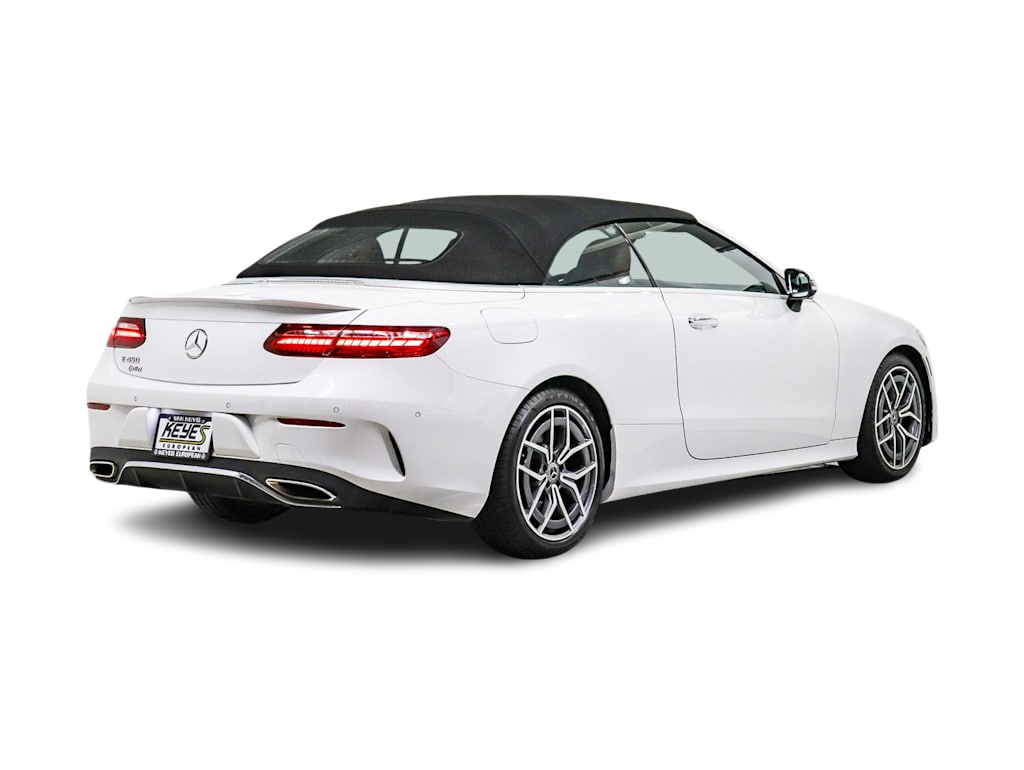 Thumbnail: 2023 Mercedes-Benz E-Class - 18