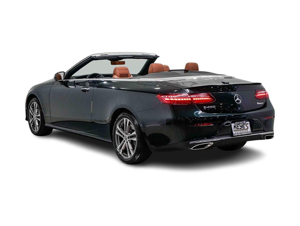 Thumbnail: 2022 Mercedes-Benz E-Class - 3