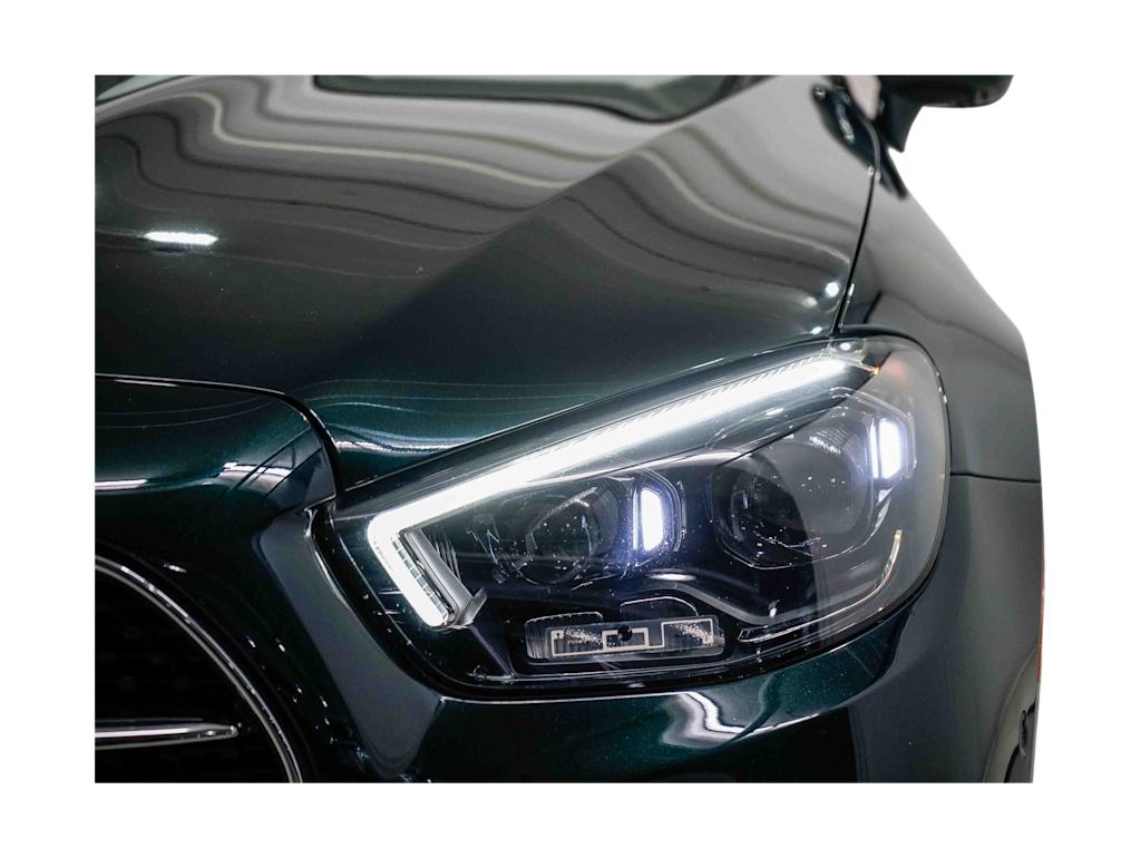 Thumbnail: 2022 Mercedes-Benz E-Class - 19