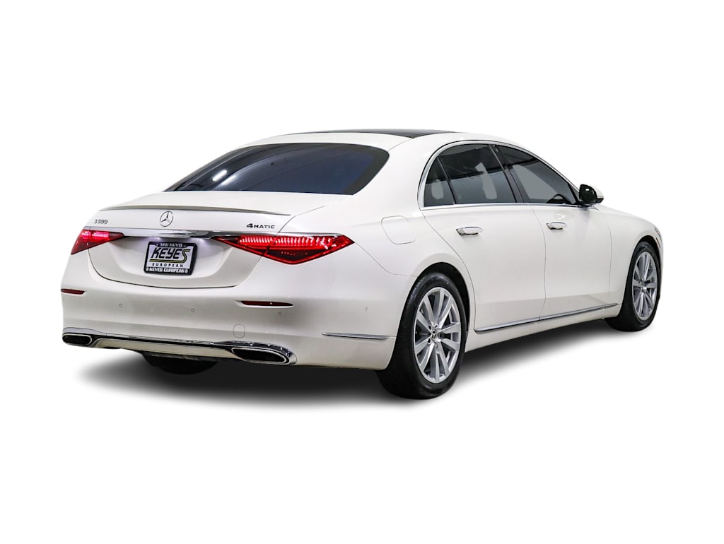 Thumbnail: 2022 Mercedes-Benz S-Class - 17