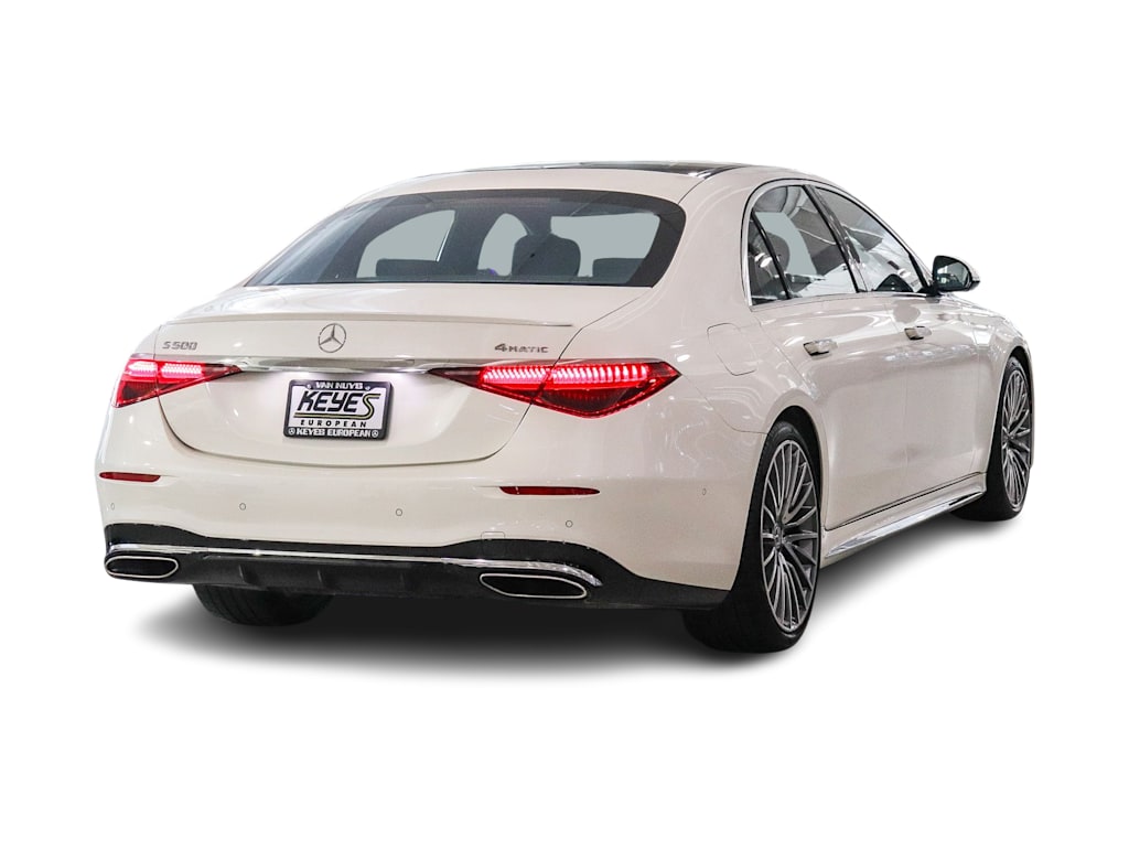 Thumbnail: 2023 Mercedes-Benz S-Class - 17