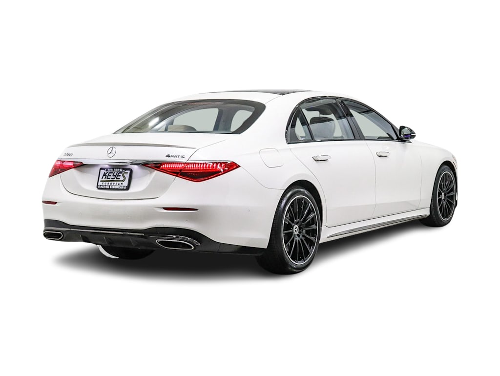 Thumbnail: 2023 Mercedes-Benz S-Class - 17
