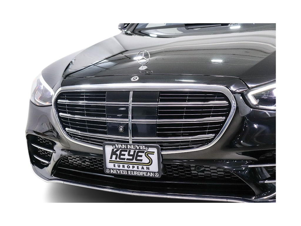 Thumbnail: 2022 Mercedes-Benz S-Class - 17