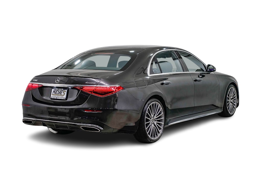 Thumbnail: 2023 Mercedes-Benz S-Class - 17