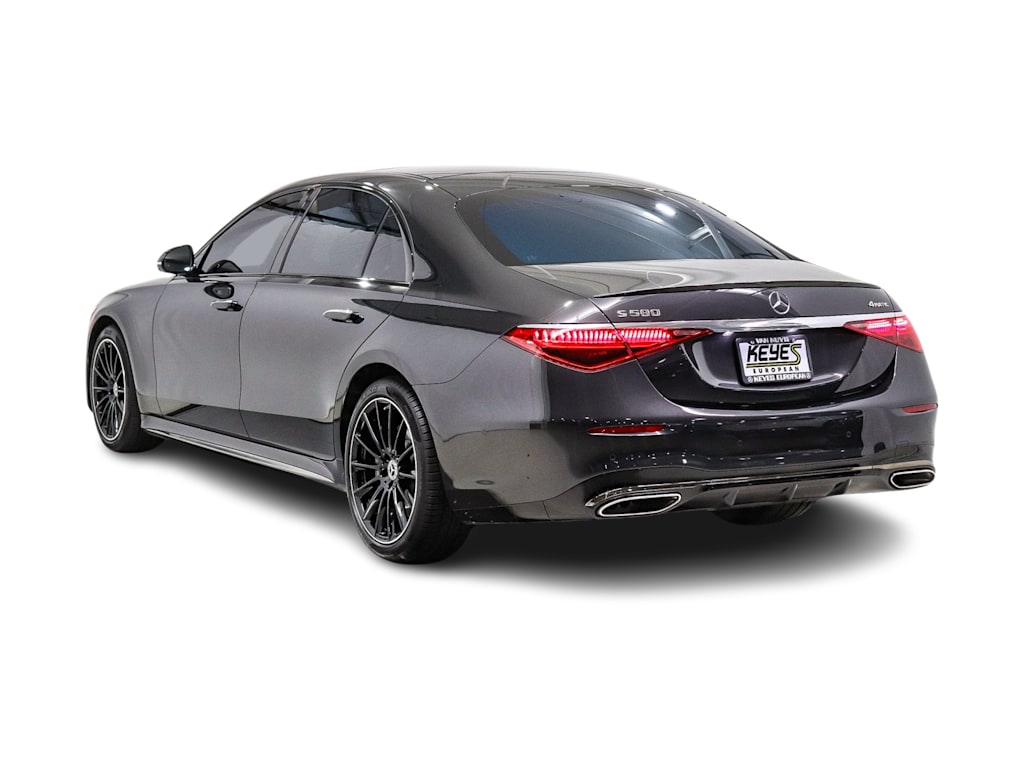 Thumbnail: 2025 Mercedes-Benz S-Class - 3