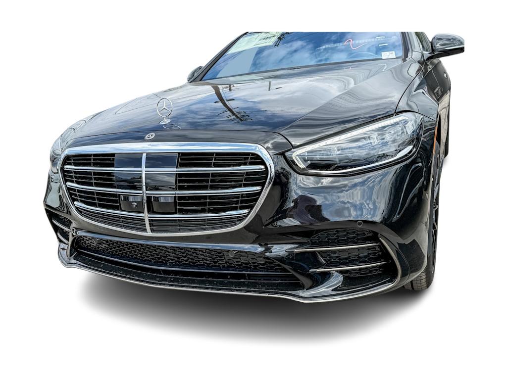 Thumbnail: 2025 Mercedes-Benz S-Class - 22
