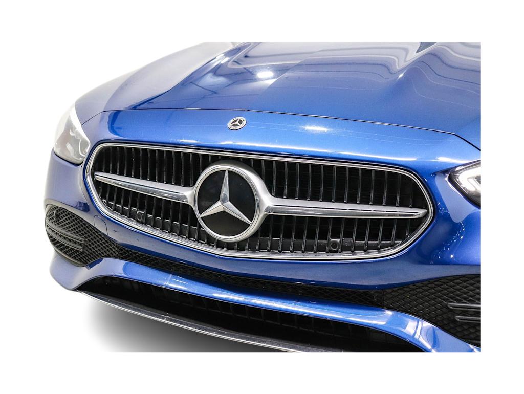 Thumbnail: 2023 Mercedes-Benz C-Class - 20